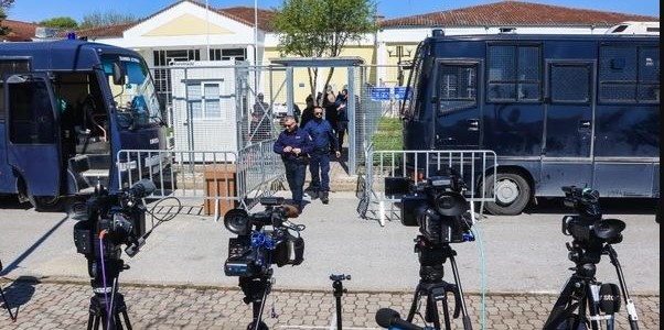 Στο στόχαστρο των κατηγορουμένων οι δικηγορικοί σύλλογοι 
